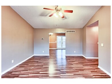 836 Sky Way Dr NW, Corydon, IN 47112 - photo 6