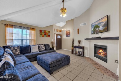 3153 Lonesome Dove Cir, El Paso, TX 79936 - photo 4