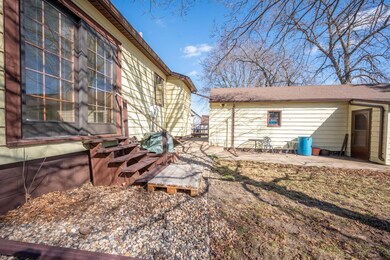 1206 Webster St, Fairmont, MN 56031 - photo 6