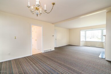 334 N Grand St, Marshall, MI 49068 - photo 6