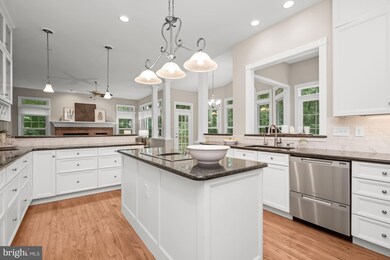 1014 Howard Grove Ct, Davidsonville, MD 21035 - photo 6