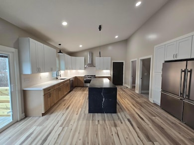 670 Berry Rd, Howard, OH 43028 - photo 5