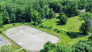 DE_35_Farwell_Ln_Greenwich_CT_DR6_12_201