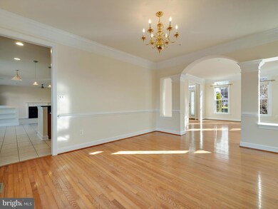 15436 Symondsbury Way, Upper Marlboro, MD 20774 - photo 6