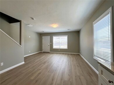 580 Elm St unit 6, Woonsocket, RI 02895 - photo 7