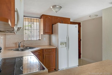 5650 W 26th Ct unit 202, Hialeah, FL 33016 - photo 4