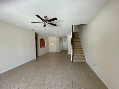 Large sunny living are