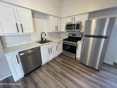 122 Philip St unit 2, Albany, NY 12202 - photo 4