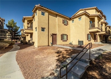 5940 Palmilla St unit 9, North Las Vegas, NV 89031 - photo 2