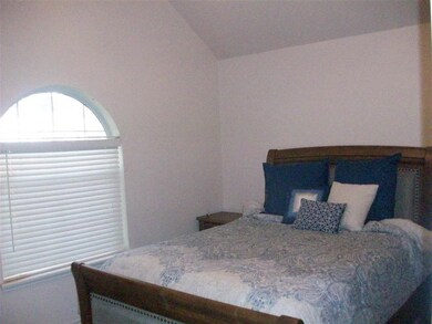 209 Blue Jay Ln, Laredo, TX 78045 - photo 7