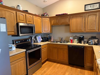 424 Callaway Blvd, La Crosse, WI 54603 - photo 2