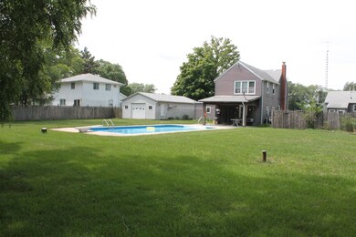 2407-2409 Saint C, Janesville, WI 53546 - photo 5