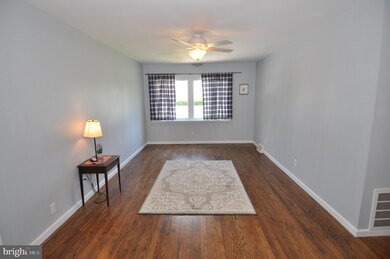 852 Woodlane Rd, Mount Holly, NJ 08060 - photo 5