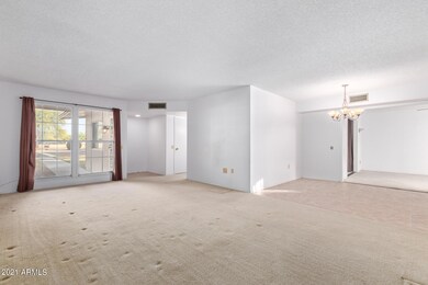 13202 N Del Webb Blvd, Sun City, AZ 85351 - photo 6