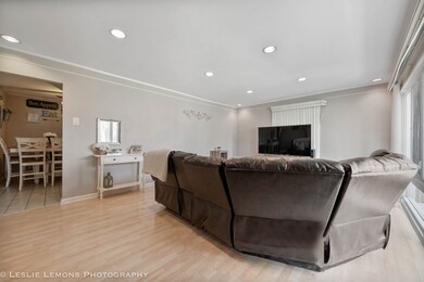 924 Bristol Ave, Westchester, IL 60154 - photo 2