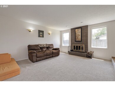 18980 SW Butternut St, Beaverton, OR 97007 - photo 6