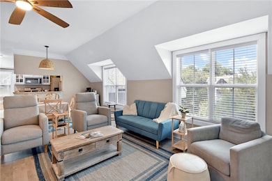 146 Shady Brook Cir unit 301, Saint Simons Island, GA 31522 - photo 5