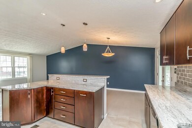 535 Fuselage Ave, Essex, MD 21221 - photo 5