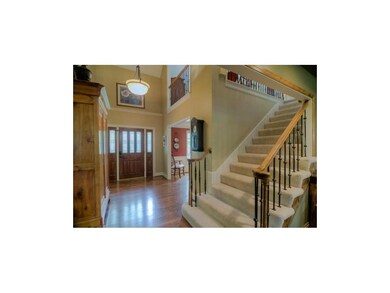 Fresh and bright entry