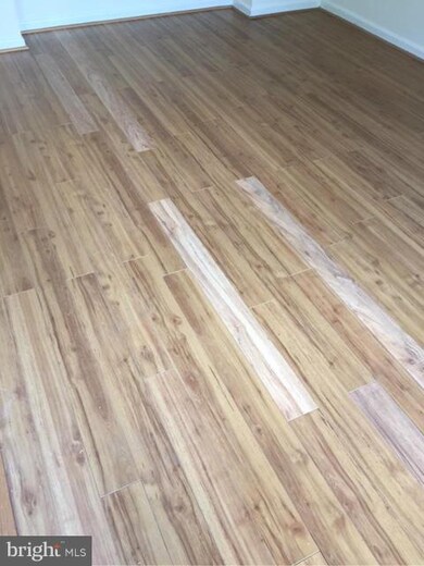 3702 Tall Grass Ct, Randallstown, MD 21133 - photo 4