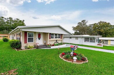 6115 Crestview Ln, Zephyrhills, FL 33542 - photo 5