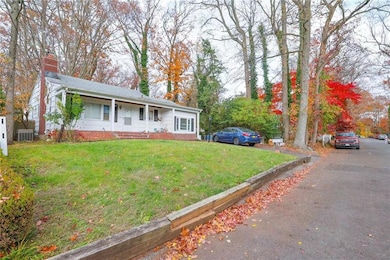 267 Edinboro Rd, Staten Island, NY 10306 - photo 3