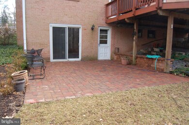 10 Briggs Ct, Silver Spring, MD 20906 - photo 5