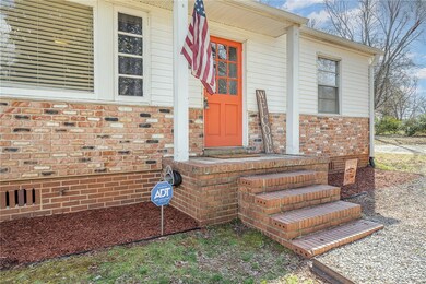 700 Greenville St, Pendleton, SC 29670 - photo 4