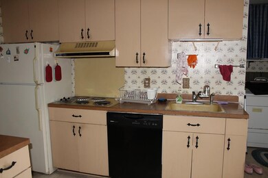 1417 Wren Ave, McComb, MS 39648 - photo 3