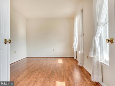 6570 Twilight Glow Dr, Sykesville, MD 21784 - photo 4