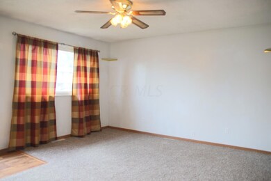 3 - Living room