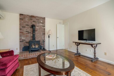 490 Wilsons Crossing Rd, Auburn, NH 03032 - photo 5