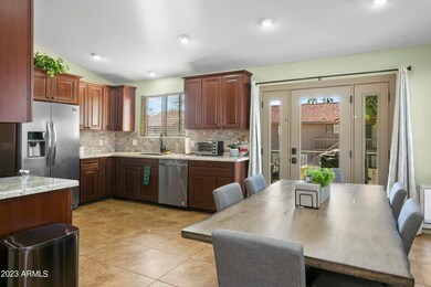 1255WSeaShellDr-006