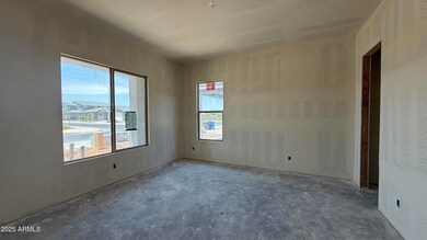 04 - Office