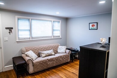 208 Pine Hill Cir, Waltham, MA 02451 - photo 5