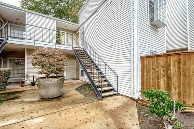 9809 Richmond Ave unit C-8, Houston, TX 77042 - photo 2