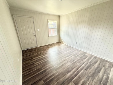 212 N Church St, Brookhaven, MS 39601 - photo 4