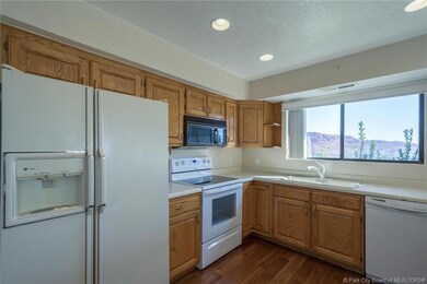 520 Ridge Rim Way, Saint George, UT 84770 - photo 7