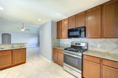 2102 Indian Clearing Trail, Rosenberg, TX 77471 - photo 5