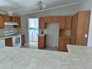 kitchen (2)