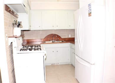 3801 N Osage St, Independence, MO 64050 - photo 6