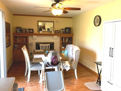 unlisted-address, Naperville, IL 60564 - photo 7