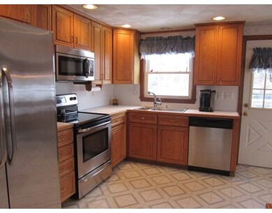 7 Tamarock Terrace, Stoneham, MA 02180 - photo 3