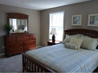 38 Maple St unit 5, Derry, NH 03038 - photo 2