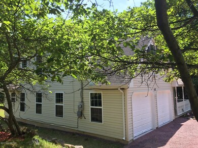 112 Chestnut Ln, Tunkhannock Township, PA 18210 - photo 5