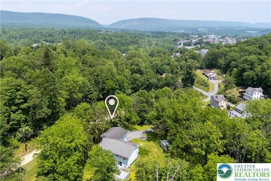 416 Owl Aly, Slatington, PA 18080 - photo 5