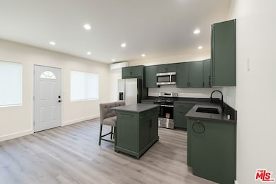 19604 Monarch Ridge Dr unit 1/2, Canyon Country, CA 91351 - photo 2