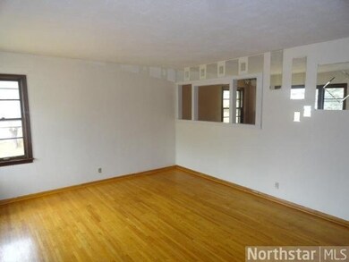 9037 Emerson Ave S, Bloomington, MN 55420 - photo 2