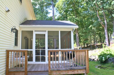 15 Sutter Ct, Hawley, PA 18428 - photo 5