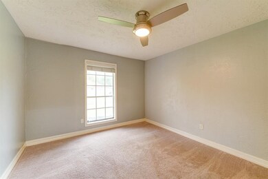 6926 Deer Ridge Ln, Houston, TX 77086 - photo 4